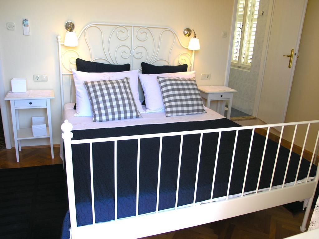 House Rozi Hotell Palit Rum bild