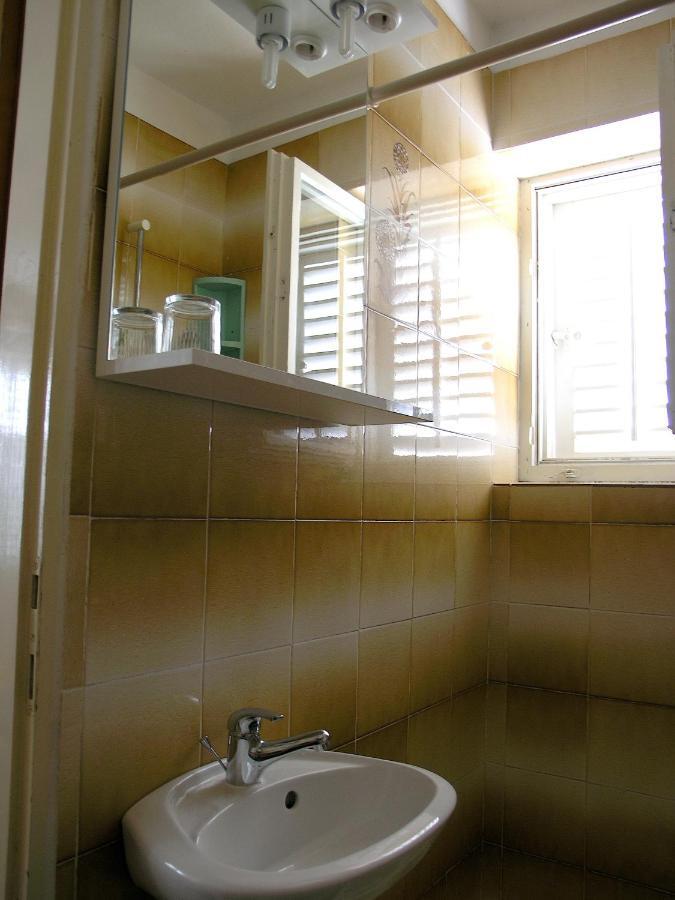 House Rozi Hotell Palit Rum bild